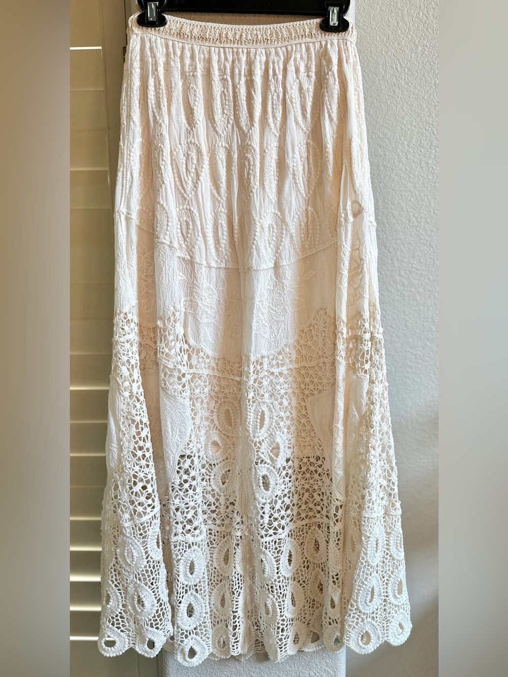 NWT Boutique Skirt - Size M - Bluivy - Beachy - Boho - Trendy